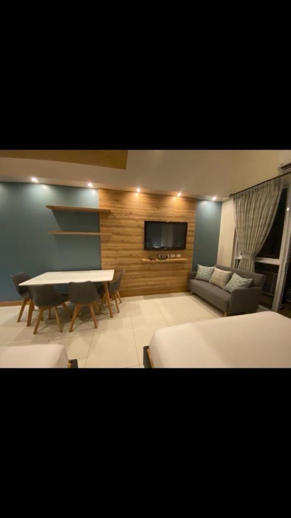Luxurious Family Room Pico De Loro Насугбу Екстериор снимка